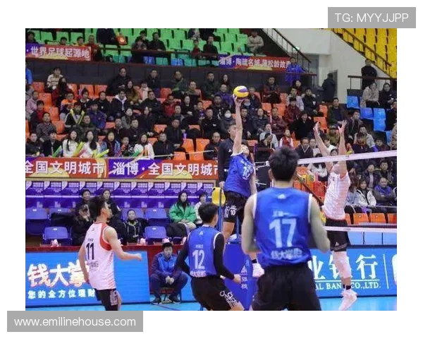 上海主场齐喊黑哨被罚扣减经费